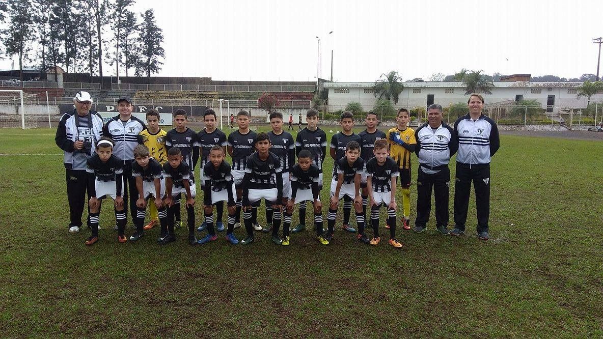 CATEGORIA SUB 13 DO PORTO FERREIRA F.C. VENCE OS 2 JOGOS REALIZADOS NESSE FINAL DE SEMANA E SEGUE LÍDER DA COPA PAULISTA DE FUTEBOL