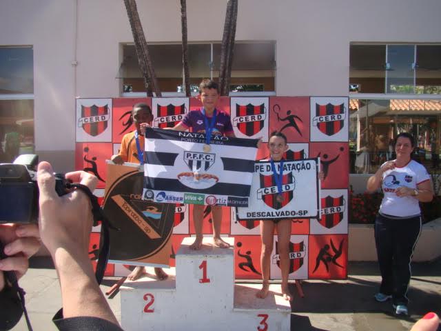 Natação do P.F.F.C. classifica sessenta atletas para a final de inverno no troféu Amigos da Natação.