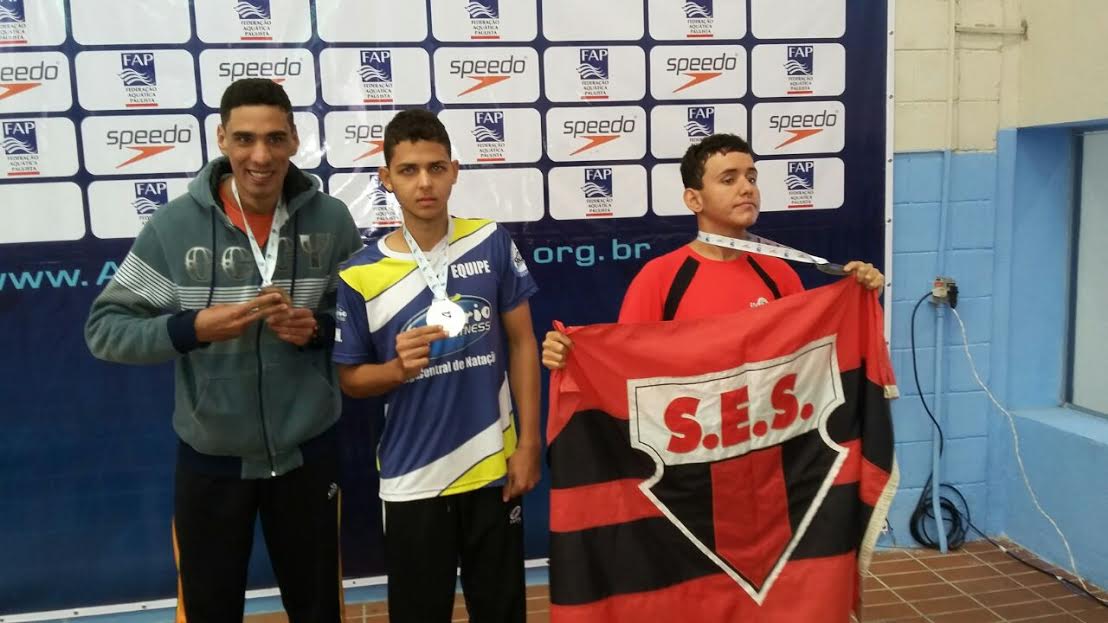 Gabriel Pereira Purgato nadador do P.F.F.C. é campeão Paulista representando a LCN/Aquário Fitness de São Carlos