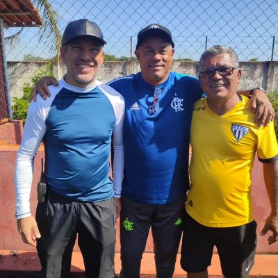 O ex-jogador Tupã Gomes esteve no Festival da Amizade do P.F.F.C. no Estádio do Ferreirão  para acompanhar a performance dos jovens atletas.